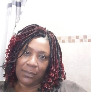 Meet your Posher, Loretta